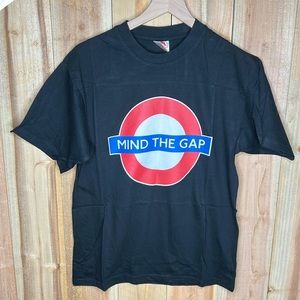 Underground Men’s Size M. Mind The Gap Tshirt
